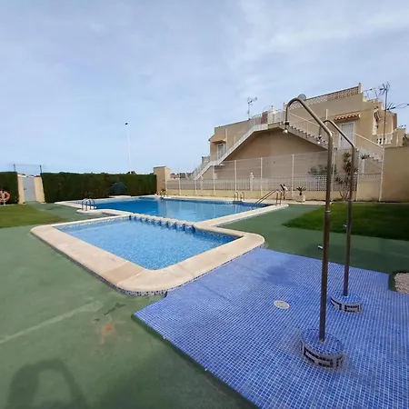 3 Chambres, Dom wakacyjny Torrevieja
